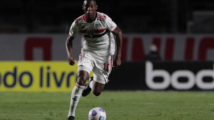 Miguel Schincariol/São Paulo - Venda de Léo vira assunto no São Paulo