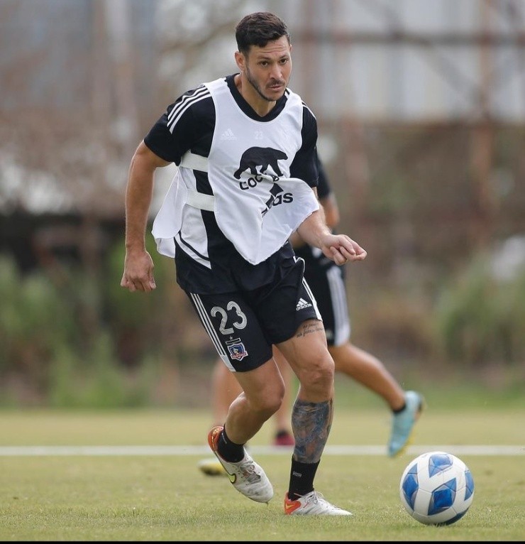 El defensor trabajando en la pretemporada de Colo Colo | Foto: Colo Colo 