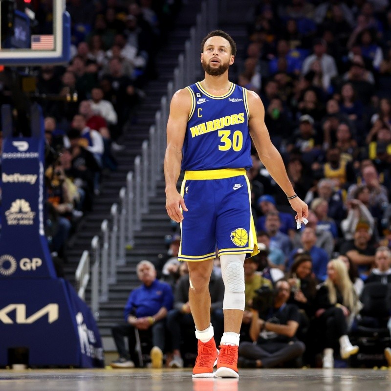 ¿Cuándo vuelve a jugar Stephen Curry en Golden State Warriors?
