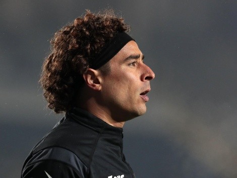 Guillermo Ochoa sufrió a su propia defensa y recibió la peor goleada de su carrera