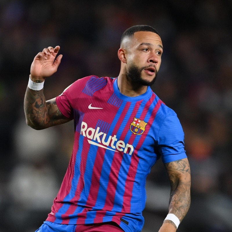 Barcelona e Inter, cerca de intercambiar a Depay por Correa