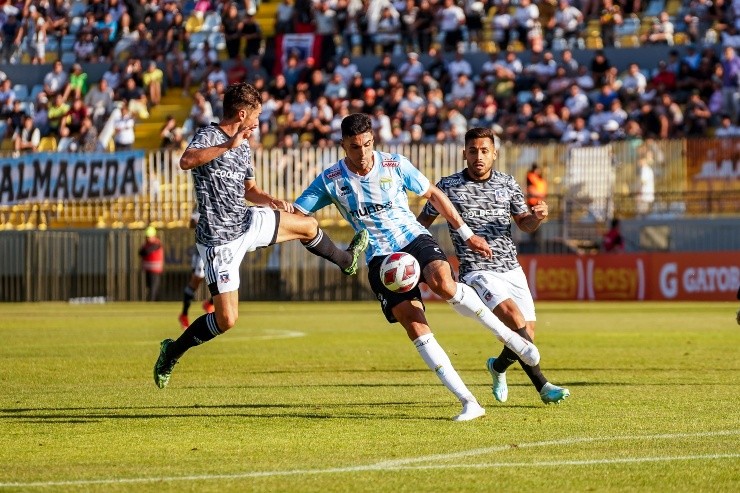 Colo Colo en su duelo ante Magallanes por la Supercopa | Foto: Guillermo Salazar 