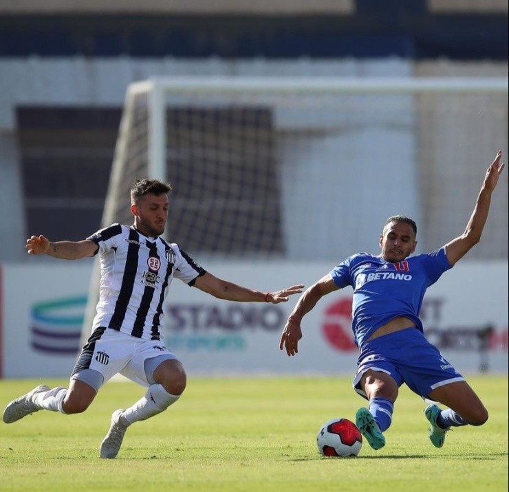 Mateos en un duelo amistoso con la U | Foto: U de Chile 