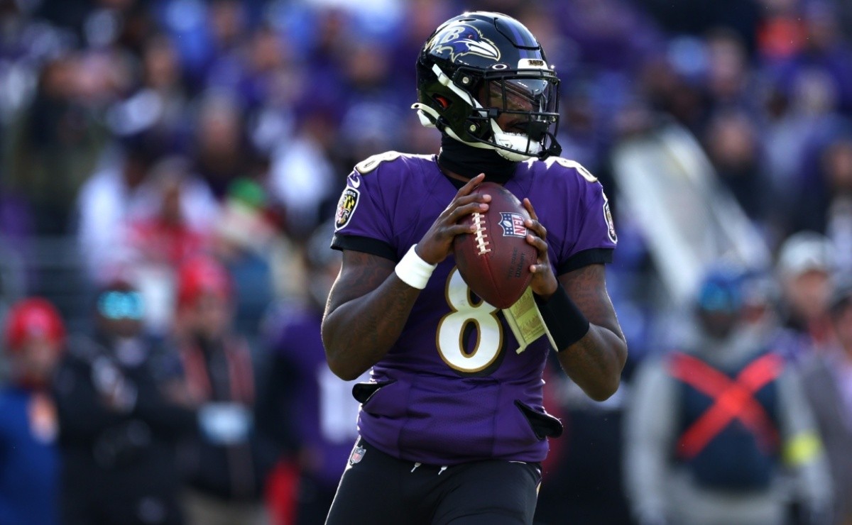 NFL News and Rumors: Lamar Jackson to Falcons? Odell Beckham Back