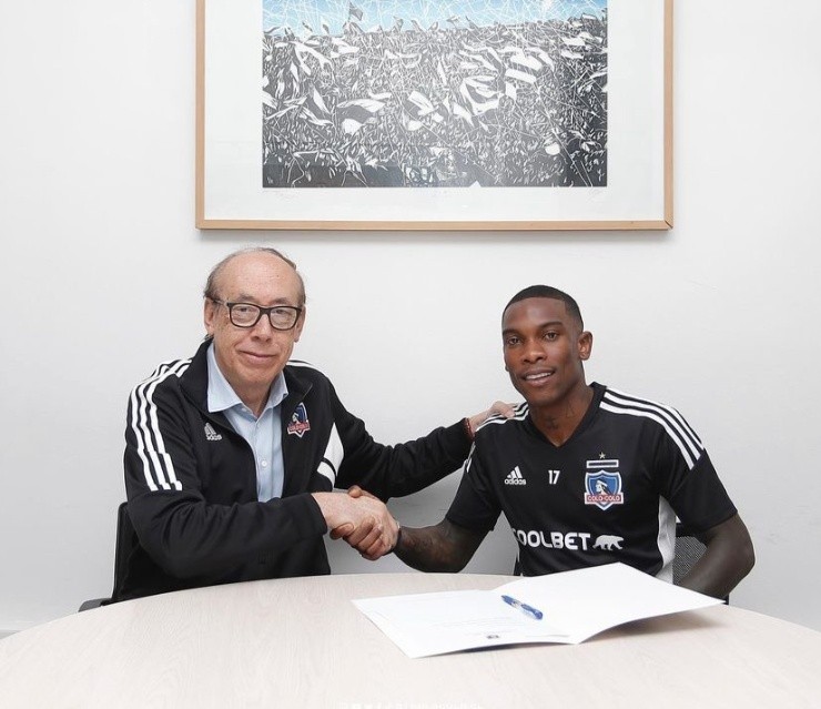 Castillo es el séptimo refuerzo de Colo Colo | Foto: Colo Colo 