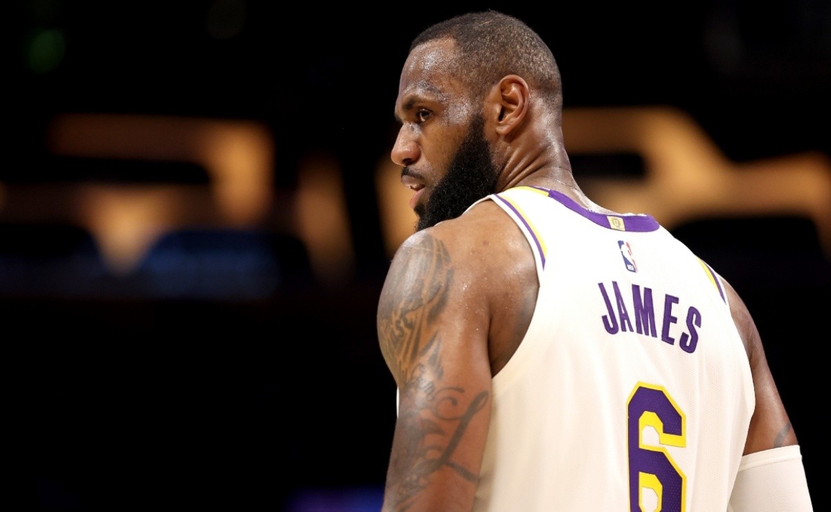 Nba News Lakers Coach Admits He Feels Bad For Lebron James