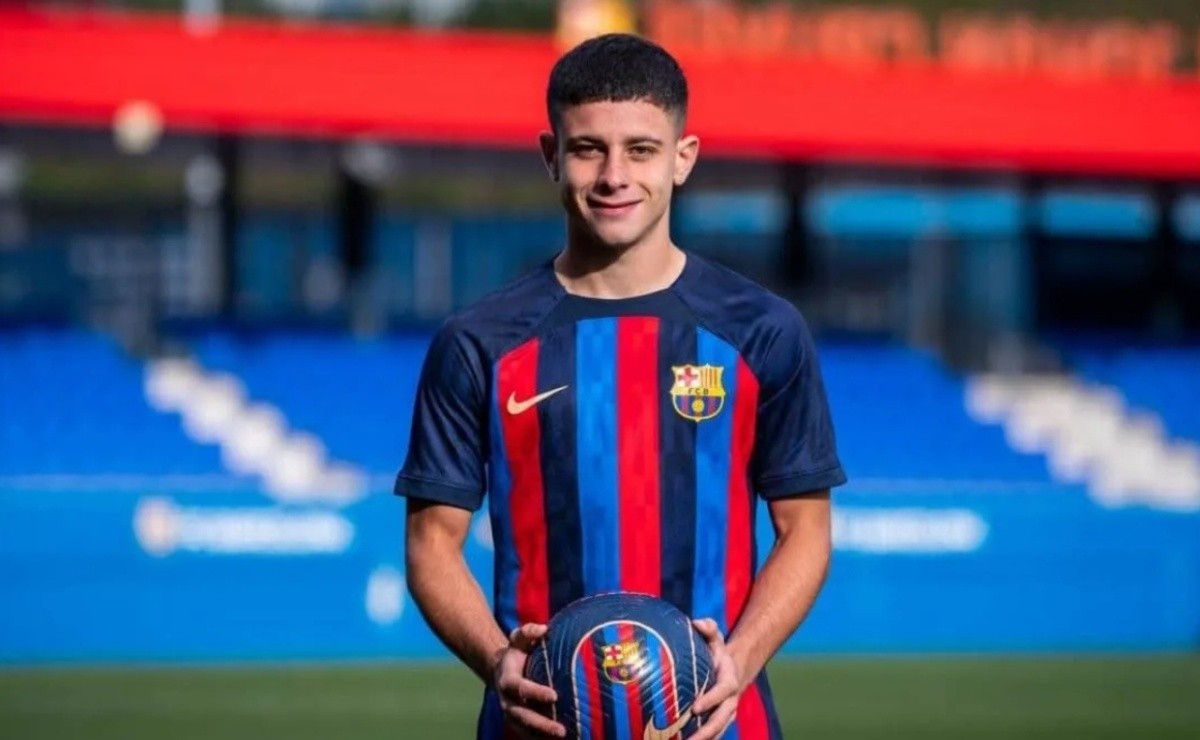 Barcelona complete signing of Argentine teen Lucas Roman - Barca Blaugranes