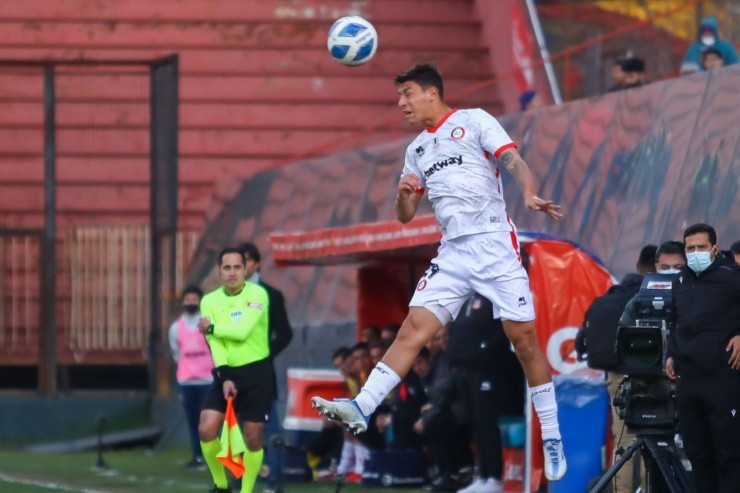 César Pérez es la gran opción para la UC | Foto: Agencia Uno 