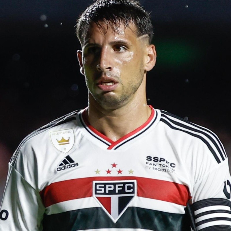 "Reserva para Calleri"; São Paulo abre conversas por atacante do Botafogo