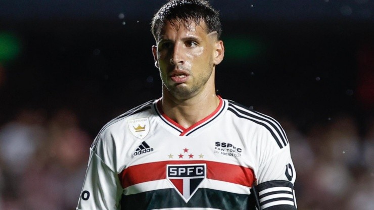 Marcello Zambrana/AGIF - Calleri no São Paulo.