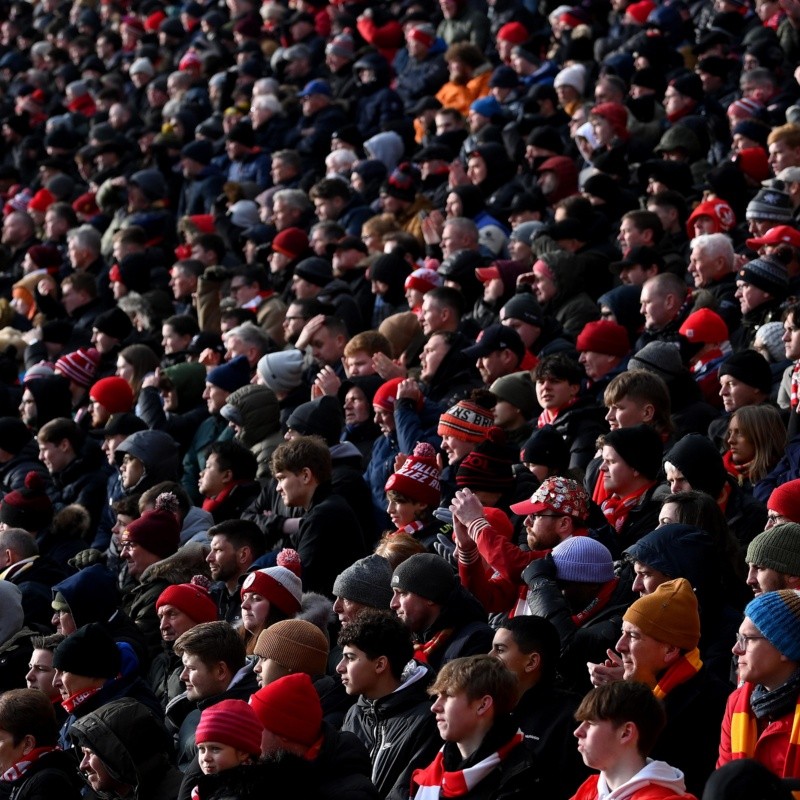 Liverpool vs. Chelsea deja 3 detenidos por homofobia