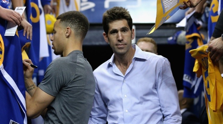 Bob Myers con Stephen Curry. (Ezra Shaw/Getty Images)