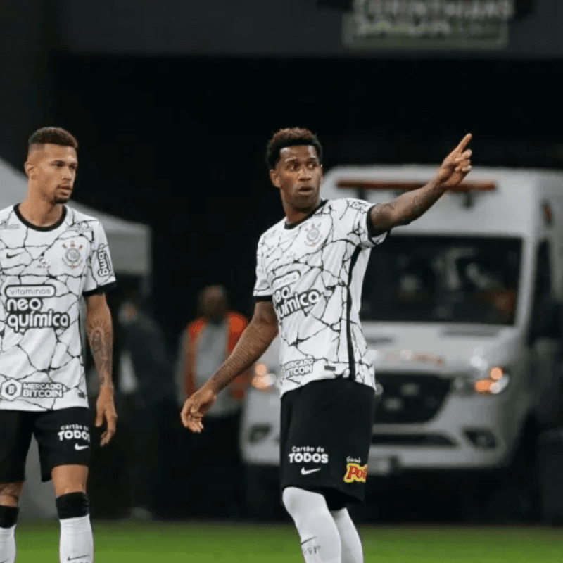 REFORÇO! Nantes anuncia ex-Corinthians como novo jogador da equipe