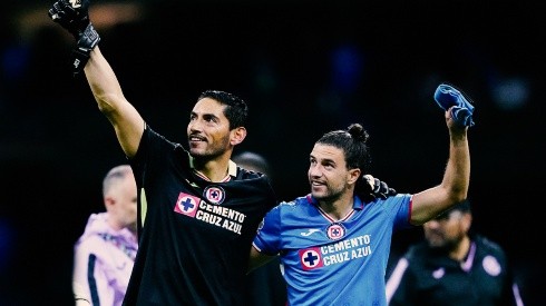 Jesús Corona y Nacho Rivero, dos de los grandes referentes de Cruz Azul.