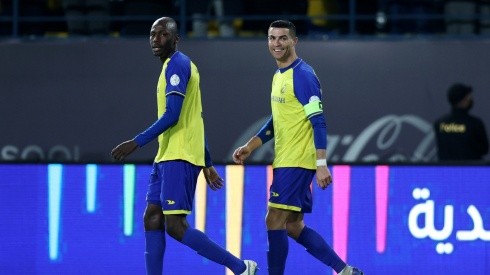 Anderson Talisca, junto a Cristiano Ronaldo en Al Nassr.