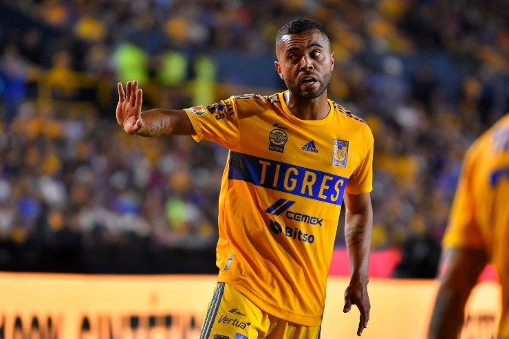 Rafael Carioca seguirá en Tigres UANL