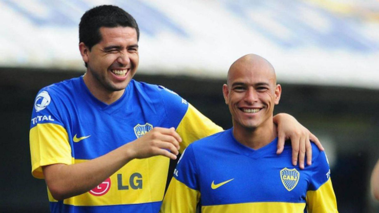 Riquelme y Clemente Rodríguez, los protagonistas de la cábala.