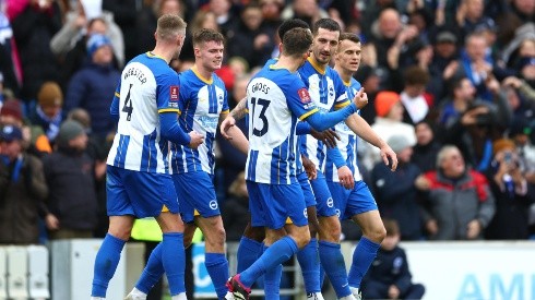 Brighton se clasifica a octavos de final de la FA Cup