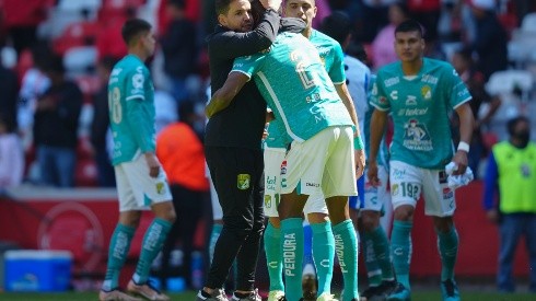 Nicolás Larcamón se mostró orgulloso tras el empate ante Toluca.