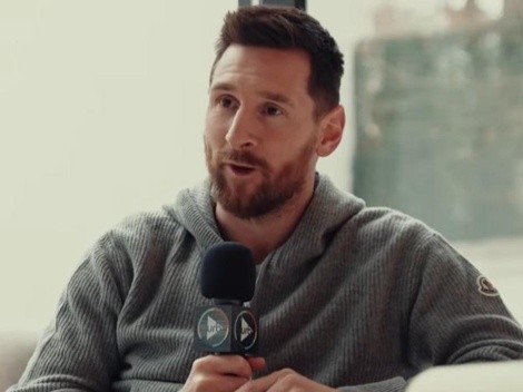 Leo Messi y la Copa del Mundo que levantó en Qatar: "Es pesadita"