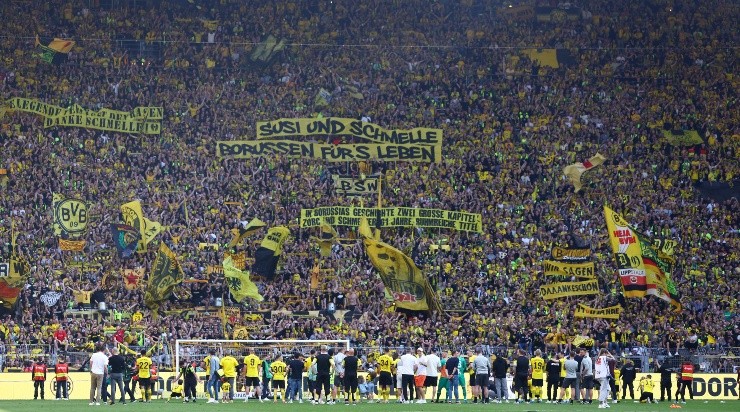 El Dortmund tiene una de las aficiones más poderosas en el mundo. (Getty)