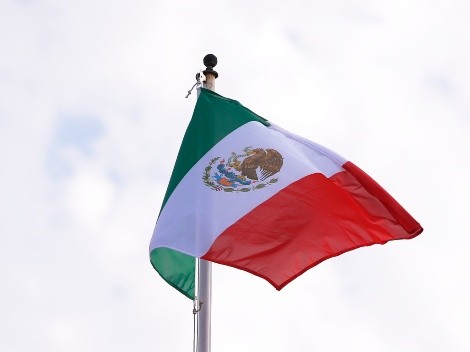 ¿El domingo 5 y lunes 6 de febrero de 2023 se trabaja o son festivos en México?