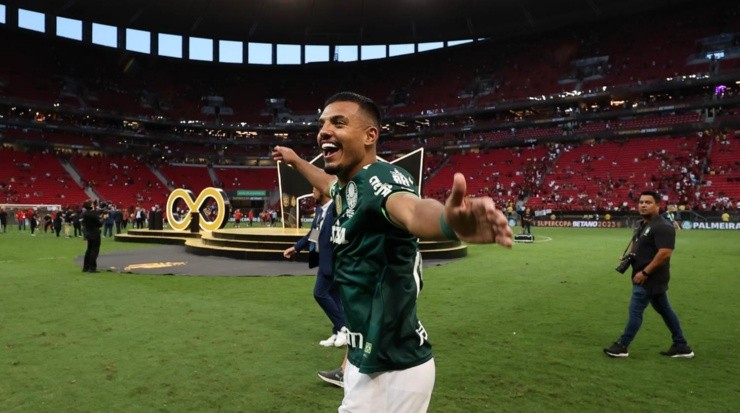 Gabriel Menino deve ser o substituto de Danilo no Palmeiras. Foto: César Greco/ Palmeiras