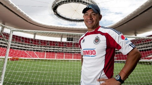 Ignacio Ambriz, el técnico que fracasó con Chivas está cerca de ser el nuevo técnico de la Selección Mexicana