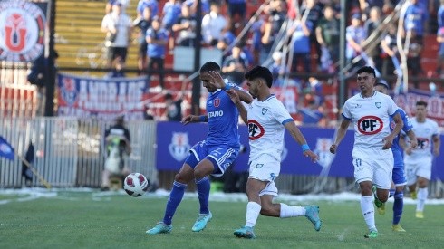 La U jugó su primer partido del torneo en el estadio Santa Laura.