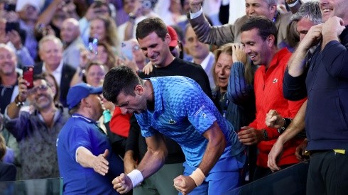 Djokovic celebra su décimo Abierto de Australia