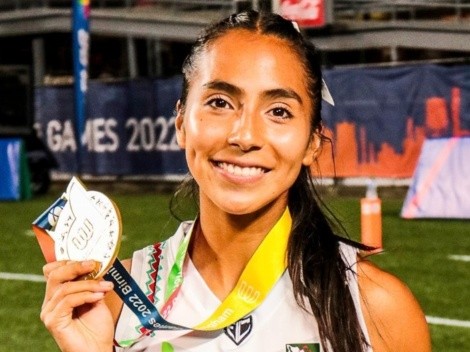 Diana Flores' profile: Age, height, flag football career, nationality and social media