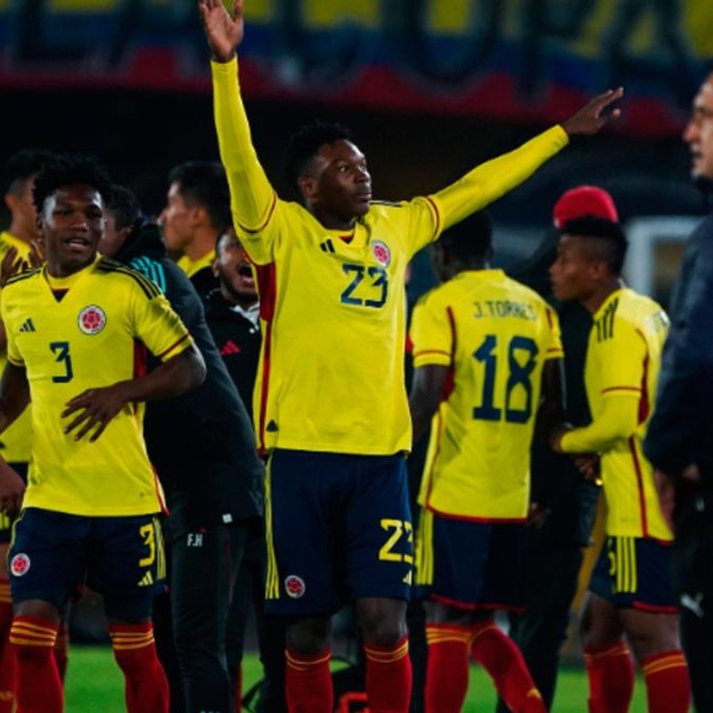 Colombia tuvo un partido ideal y derrotó a Paraguay para ir tras los pasos a los líderes