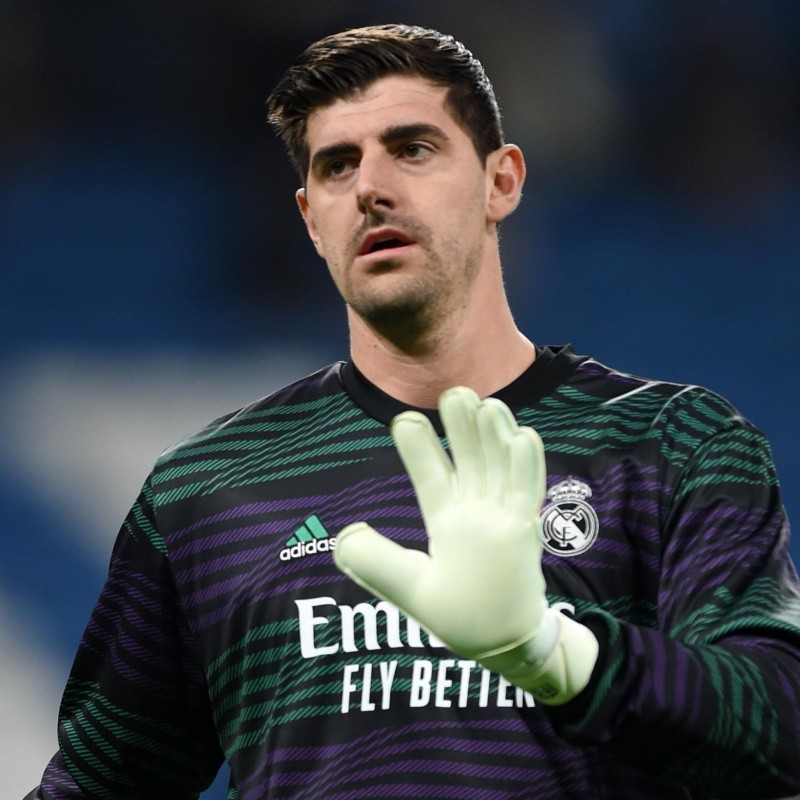 ¡Baja de último minuto en Real Madrid! se lesionó Courtois en el calentamiento