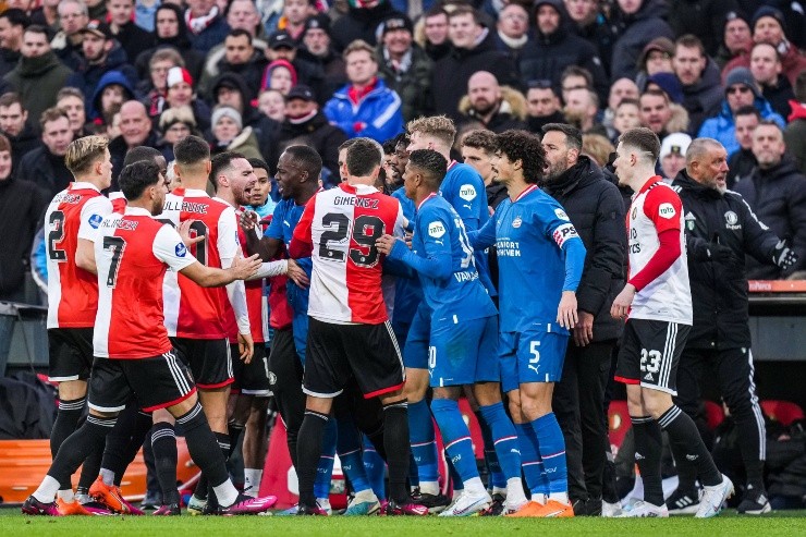 Feyenoord y PSV regalaron un partidazo que se jugó como una Final. (IMAGO)