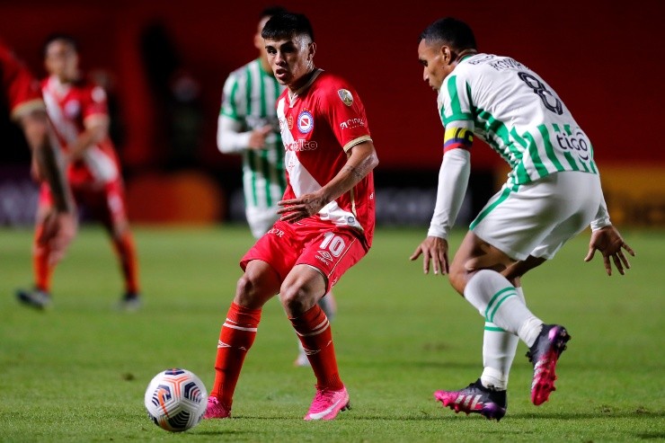 Rovira será nuevo jugador de la UC | Foto: Getty Images Rovira será nuevo jugador de la UC | Foto: Getty Images