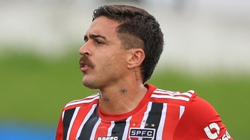 Gabriel Neves foi titular no último jogo do São Paulo - Foto: Marcello Zambrana/AGIF