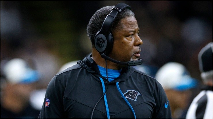 Steve Wilks con los Panthers. (Getty Images)