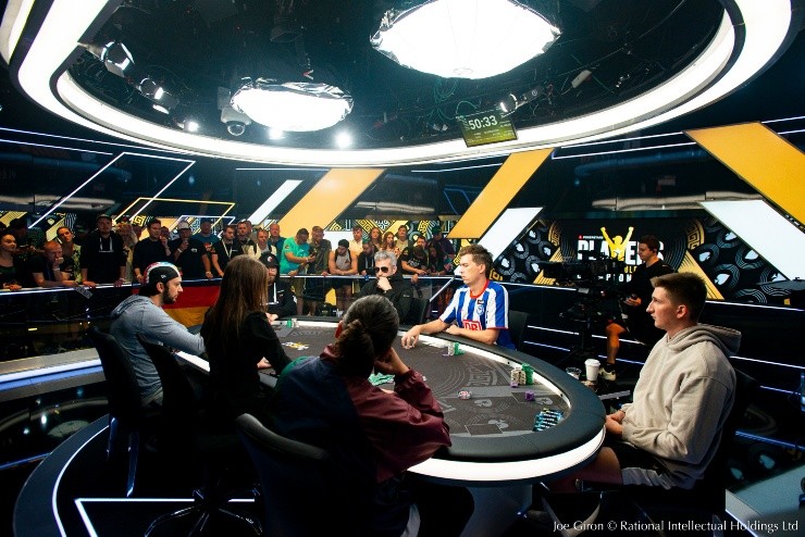 Mesa final PSPC (Foto: Joe Giron/PokerStars)