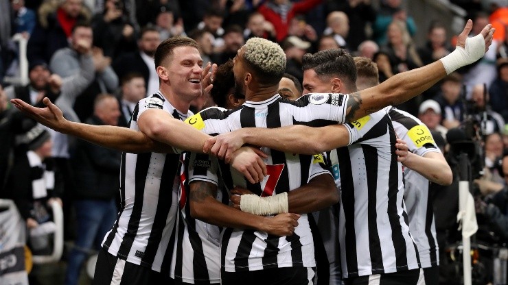 Newcastle en festejo de gol.