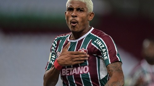 Thiago Ribeiro/AGIF. John Kennedy e parceiro têm se destacado longe do Fluminense