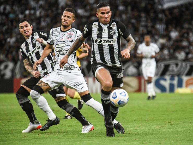 Kely Pereira/AGIF - Jael atuando pelo Ceará em 2021