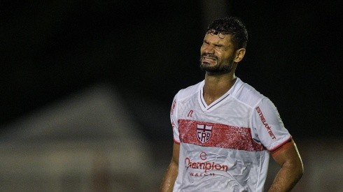 Thiago Ribeiro/AGIF - Gum é o capitão do CRB
