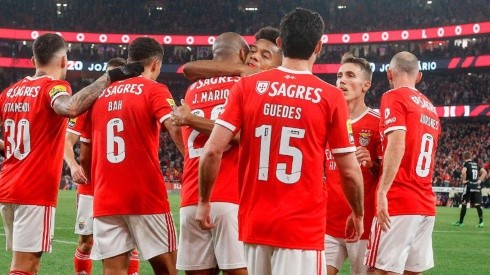 Benfica en festejo de gol.