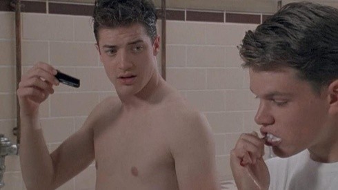 Brendan Fraser y Matt Damon protagonizaron la cinta School Ties (1992)