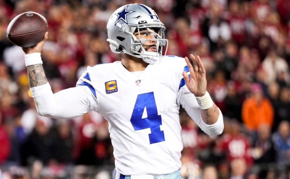 Dallas Cowboys: Dak Prescott Walter Payton Man of the Year speech