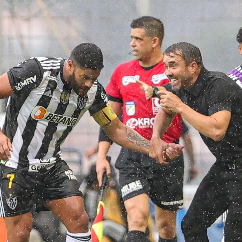 ESCALAÇÃO! Coudet ‘esbanja’ novidade para escalação do Galo contra o Cruzeiro