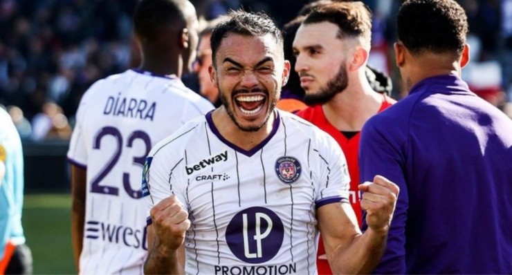 Suazo es figura en Francia | Foto: Toulouse 