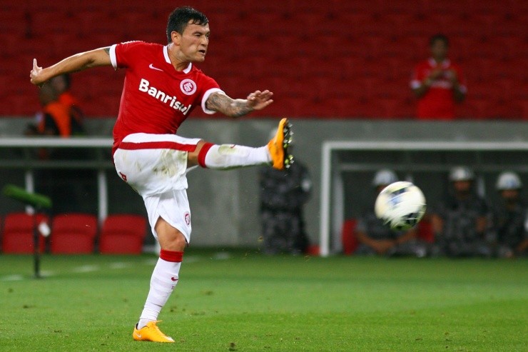 Aránguiz podría volver a Brasil | Foto: Getty Images 