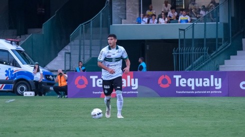 Benjamín Kuscevic debutó con la camiseta del Coritiba en Brasil.