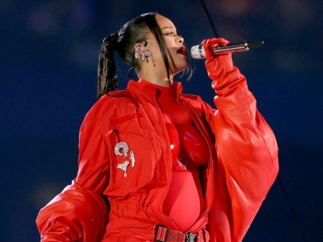 ¿Rihanna cantó embarazada en el Show de Medio Tiempo del Super Bowl?